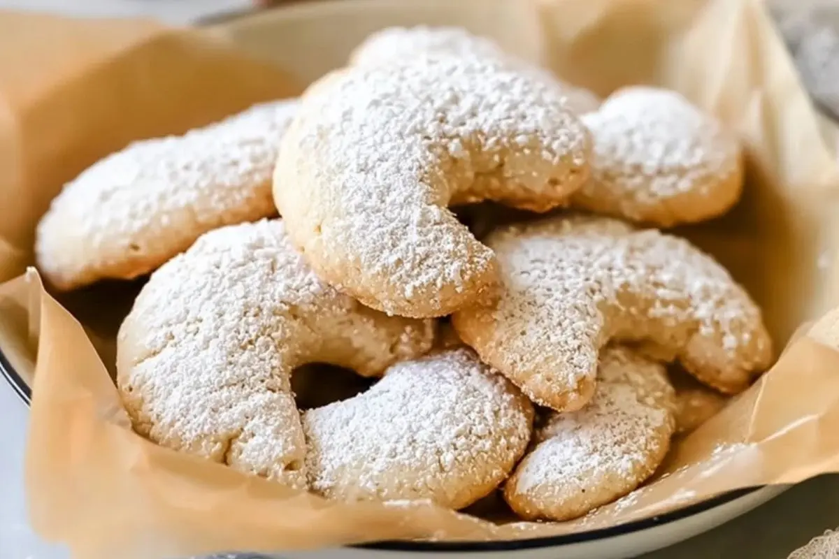 Almond Crescent Cookies
