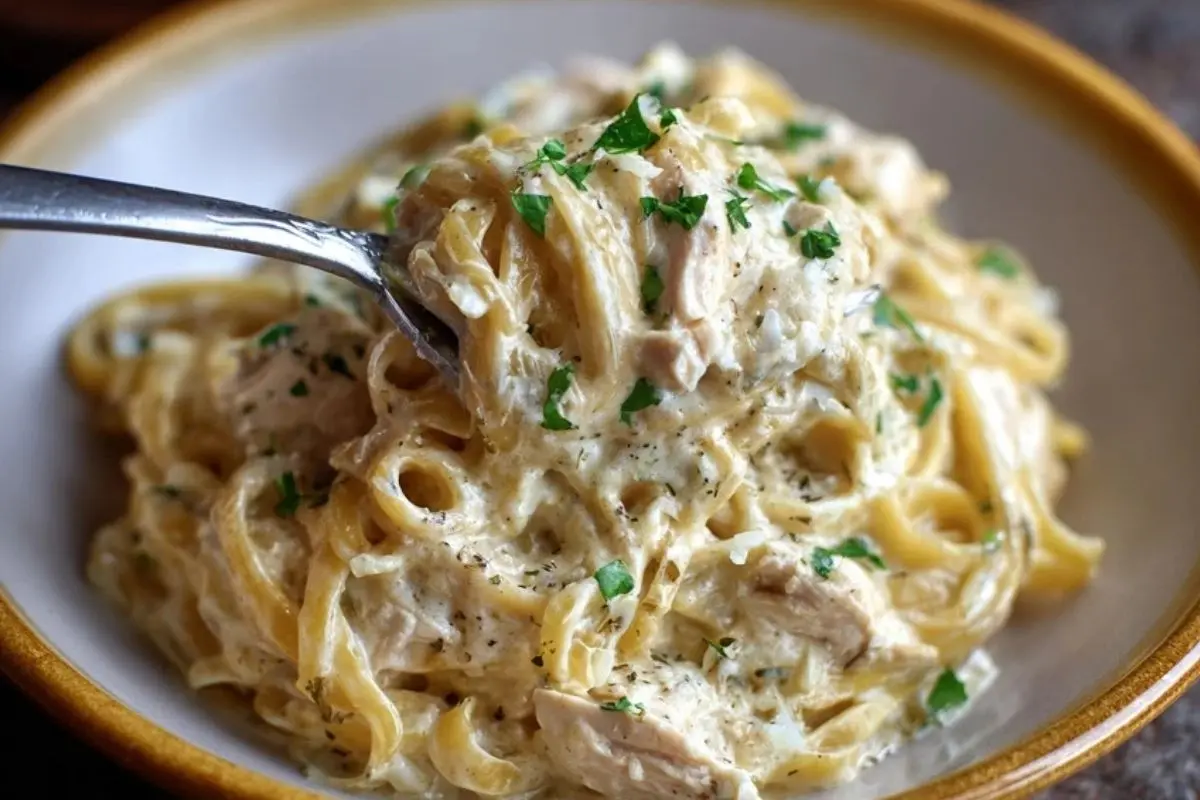 Crock Pot Chicken Alfredo