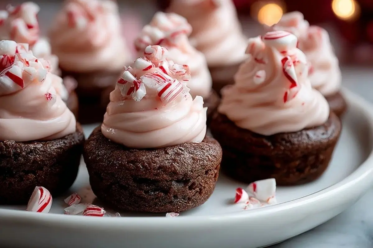 Candy Cane Brownie Bites