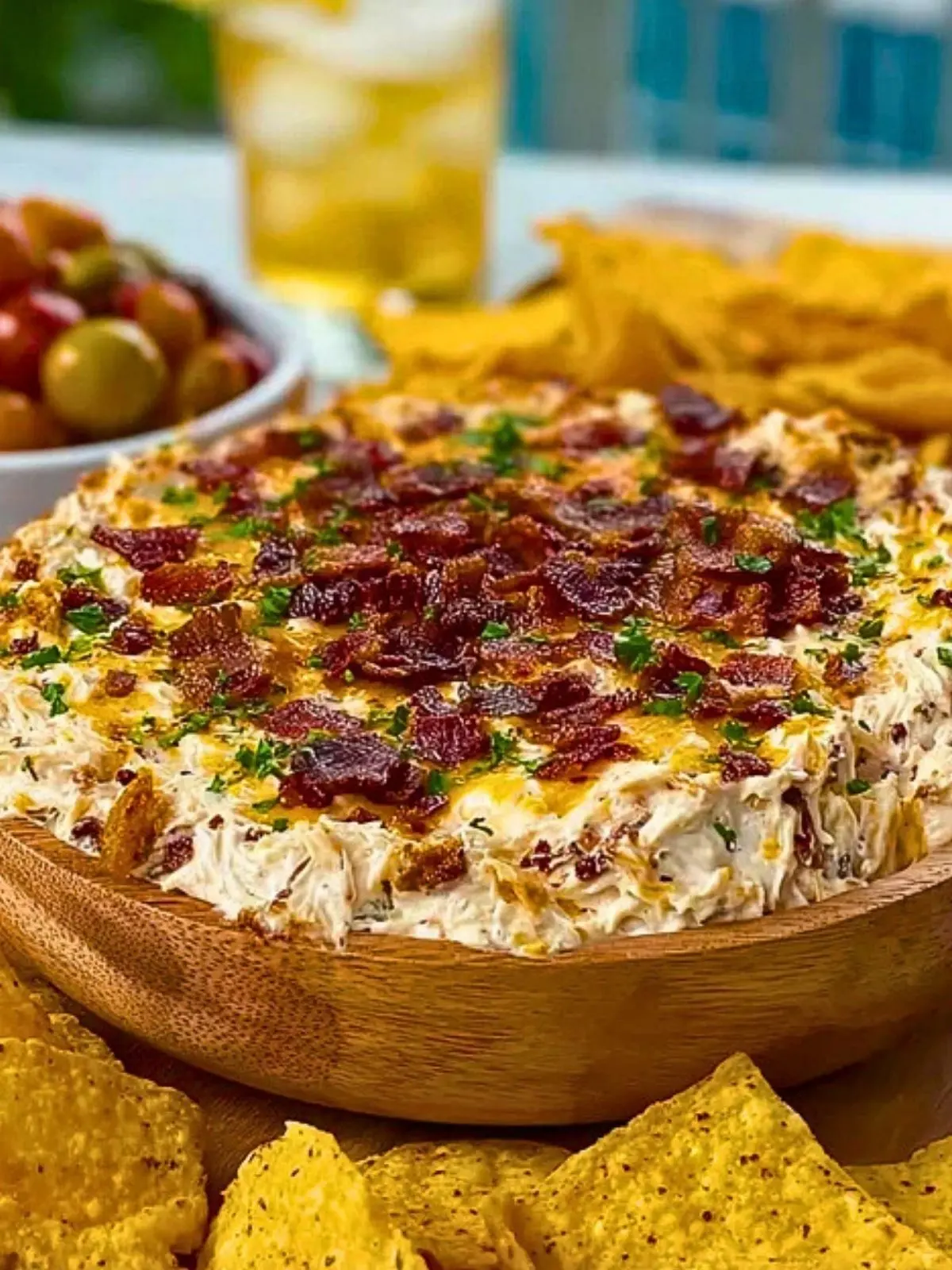 Cheesy Crack Chicken Dip (1)